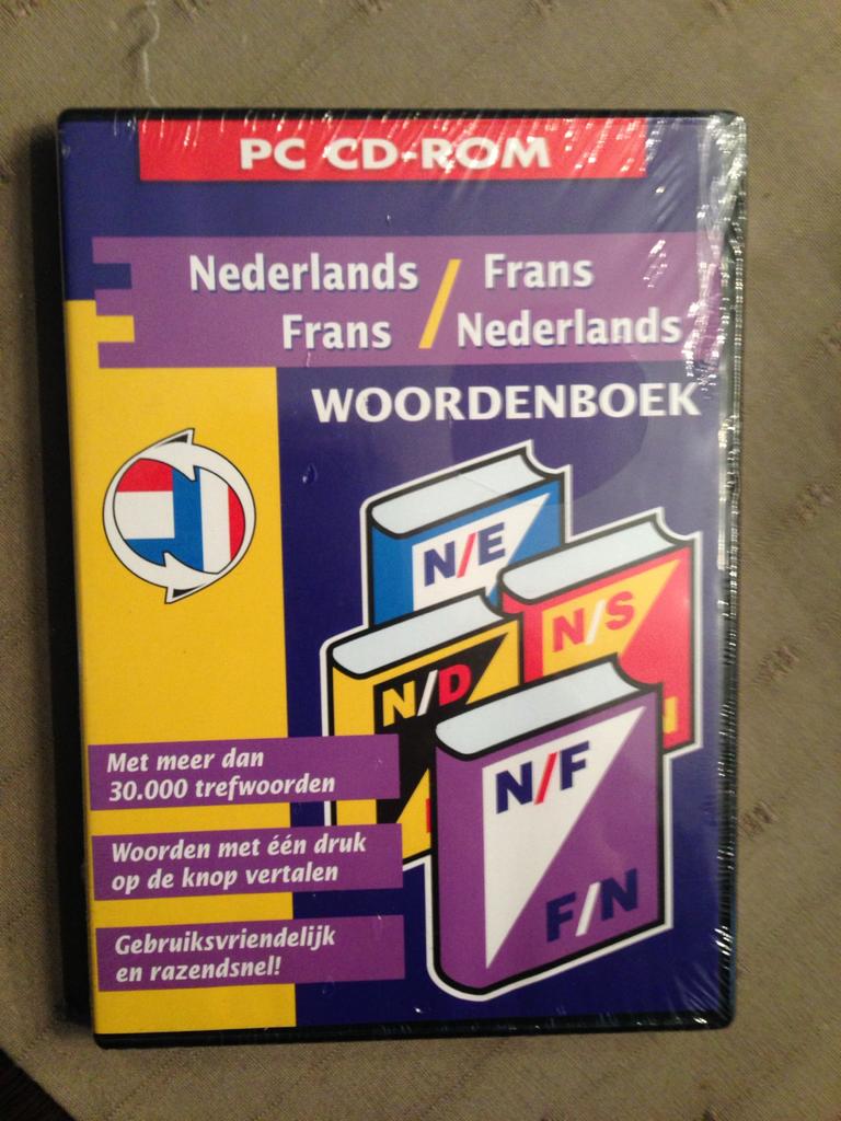 PC CD-ROM Nederlands Frans Woordenboek - Nieuw in verpakking, Ophalen of Verzenden, Nieuw, Frans