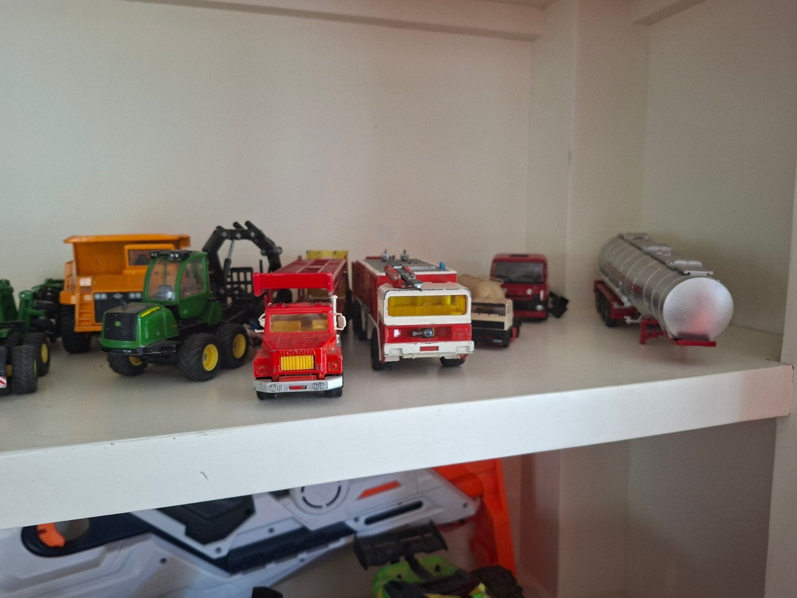 Diverse Miniaturen: Vrachtwagens, Auto's, Landbouw, Kranen, Ophalen of Verzenden, Gebruikt, Overige typen, SIKU
