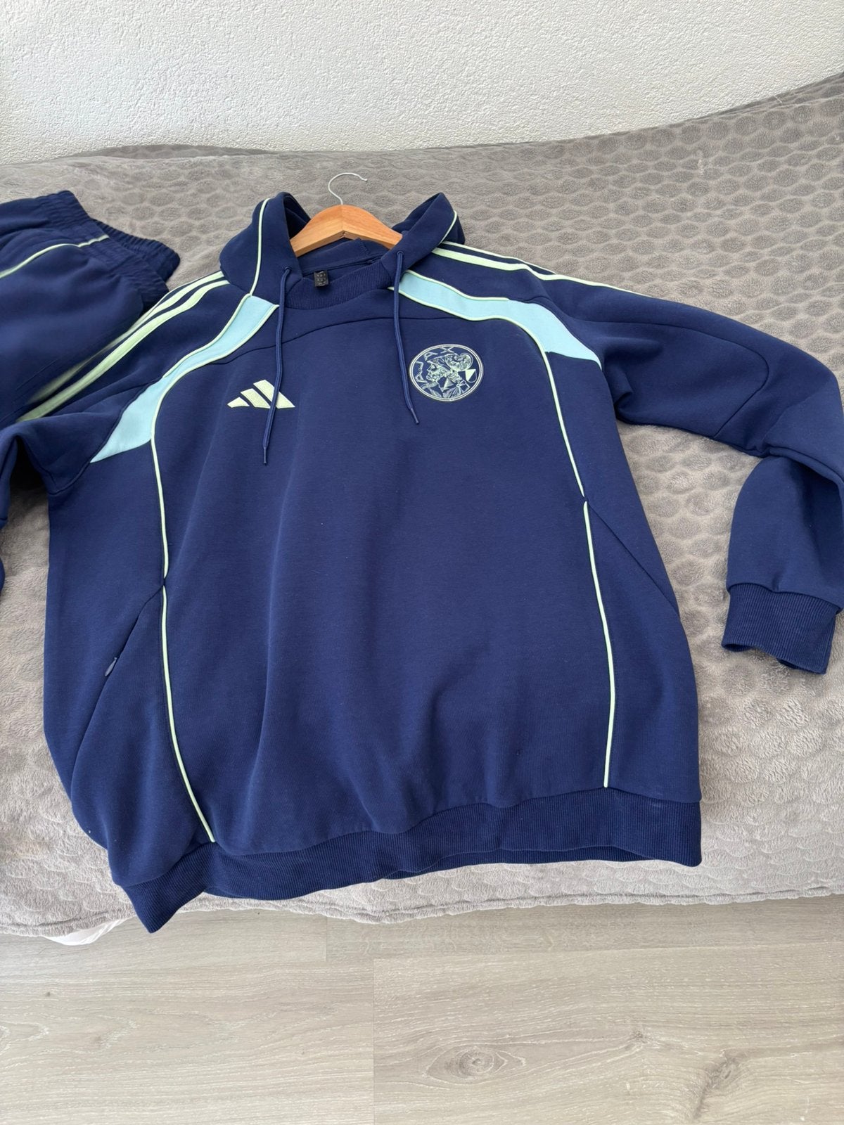 Ajax hoedie pak, Ophalen, Blauw, Maat 56/58 (XL), Zo goed als nieuw