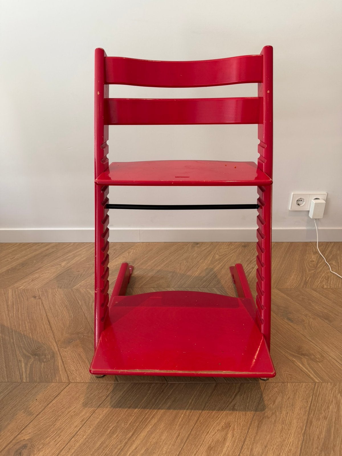 Stokke Tripp Trapp + babyset kinderstoel - rood en Textiel, Kinderen en Baby's, Kinderstoelen, Ophalen, Zo goed als nieuw, Meegroeistoel