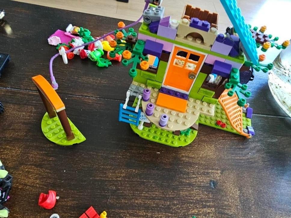 Lego Friends Mia's Boomhut, vele friends lego, Inclusief minifiguren, Gebruikt, Lego, Friends