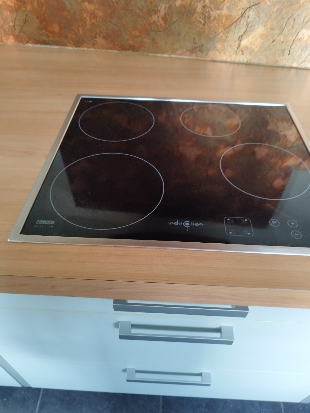keuken met kookeiland en inductieplaat, Gebruikt, Wit, Overige typen, Ophalen of Verzenden