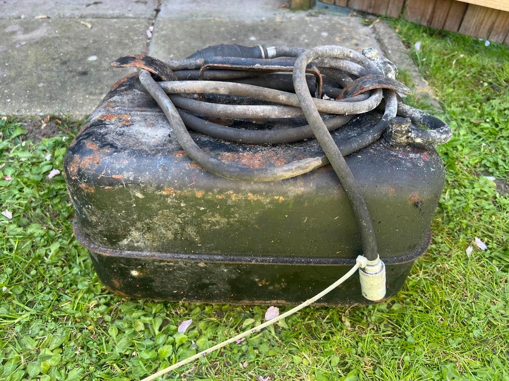 Benzinetank, Ophalen of Verzenden, Gebruikt, Motor en Techniek