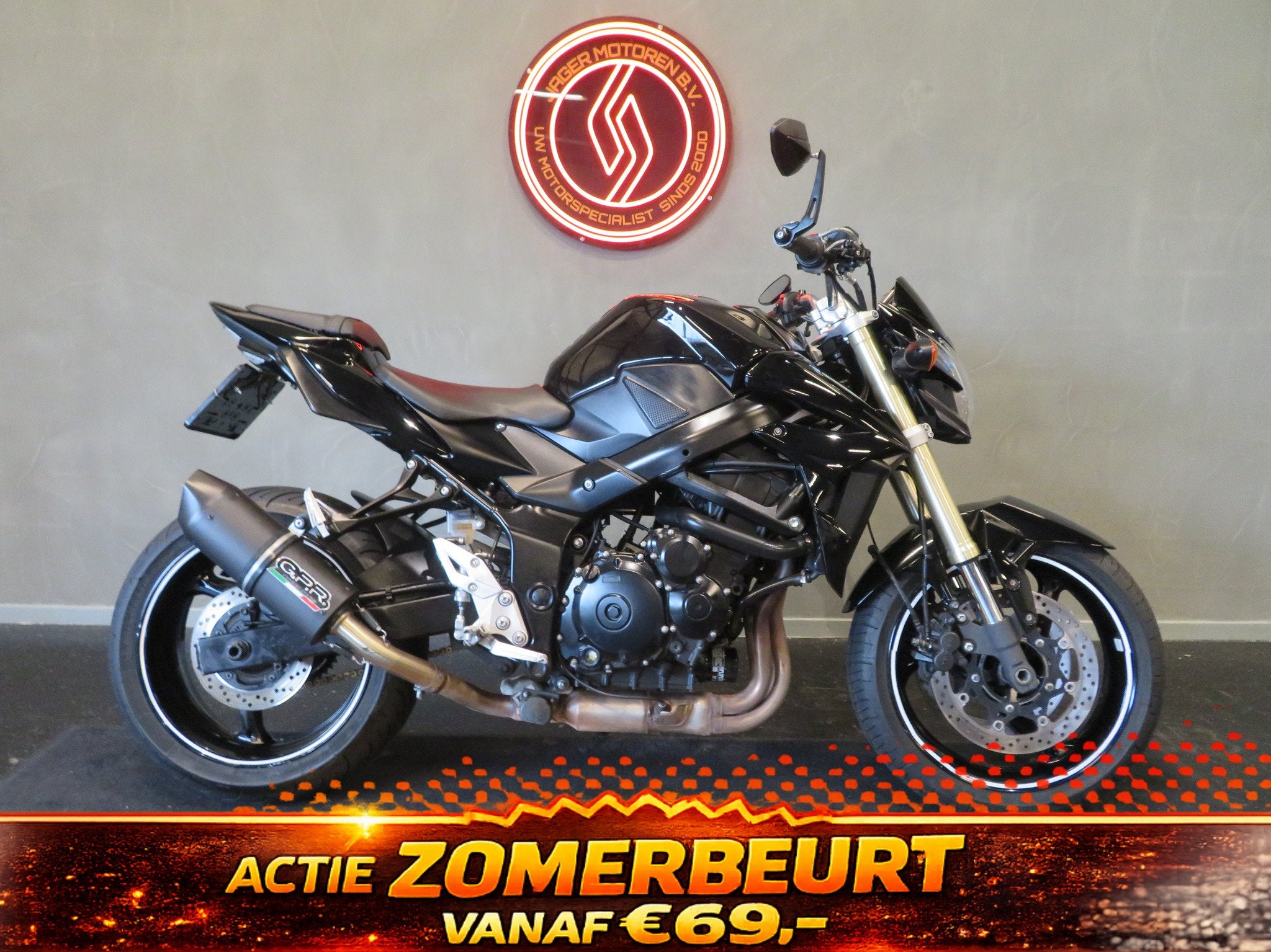 Suzuki GSR 750 A NAKED BLACK EDITION! GPR! (bj 2012), Motoren, Motoren | Suzuki, 750 cc, Bedrijf, Naked bike