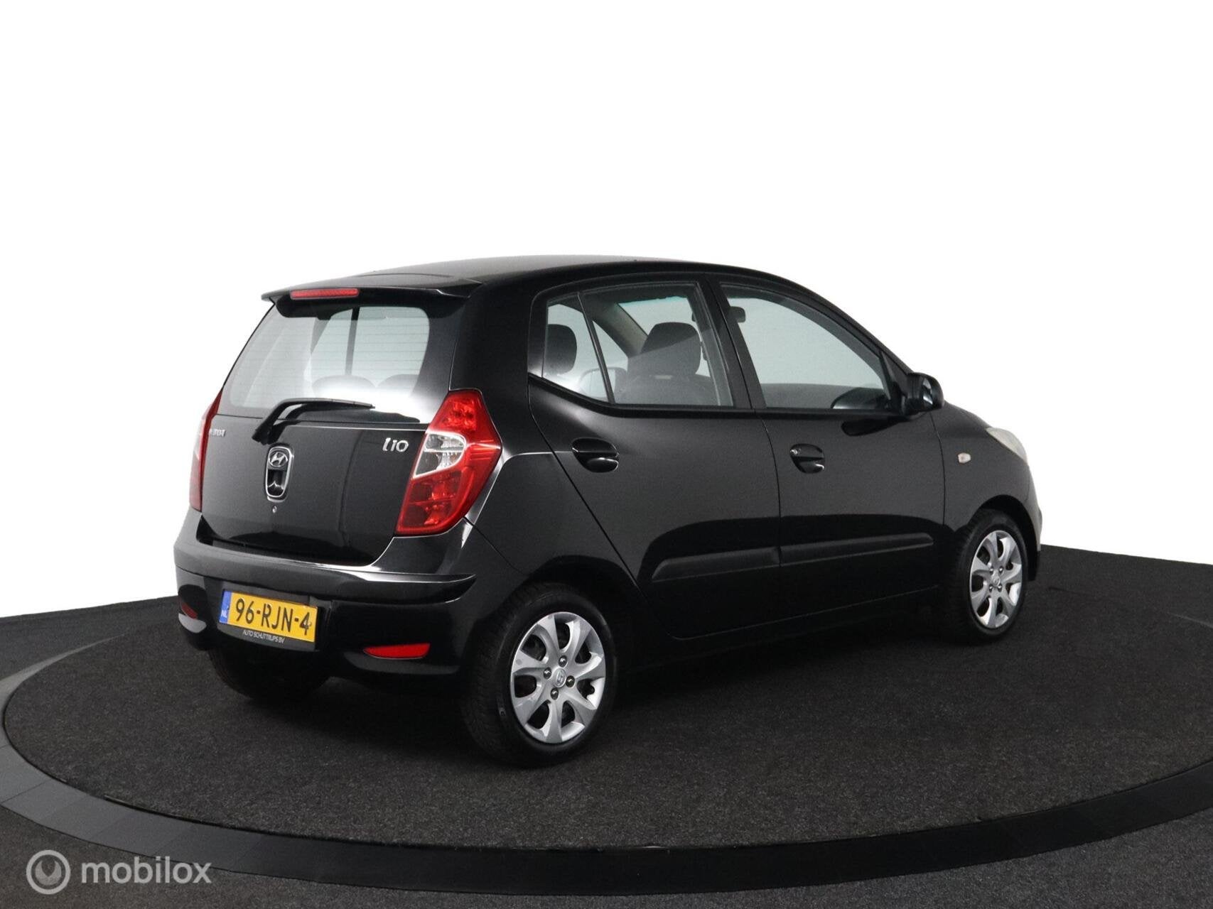 Hyundai i10 1.1 i-Drive Cool AIRCO / ORIGINEEL NAP / APK 30-, Euro 5, 4 cilinders, 400 kg, Zwart