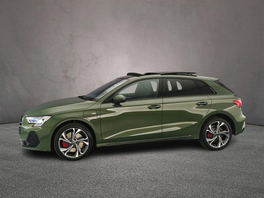 Audi A3 Sportback 45 TFSI e S edition Competition | Panorama, Auto's, Audi, Automatische klimaatregeling, Euro 6, 4 cilinders