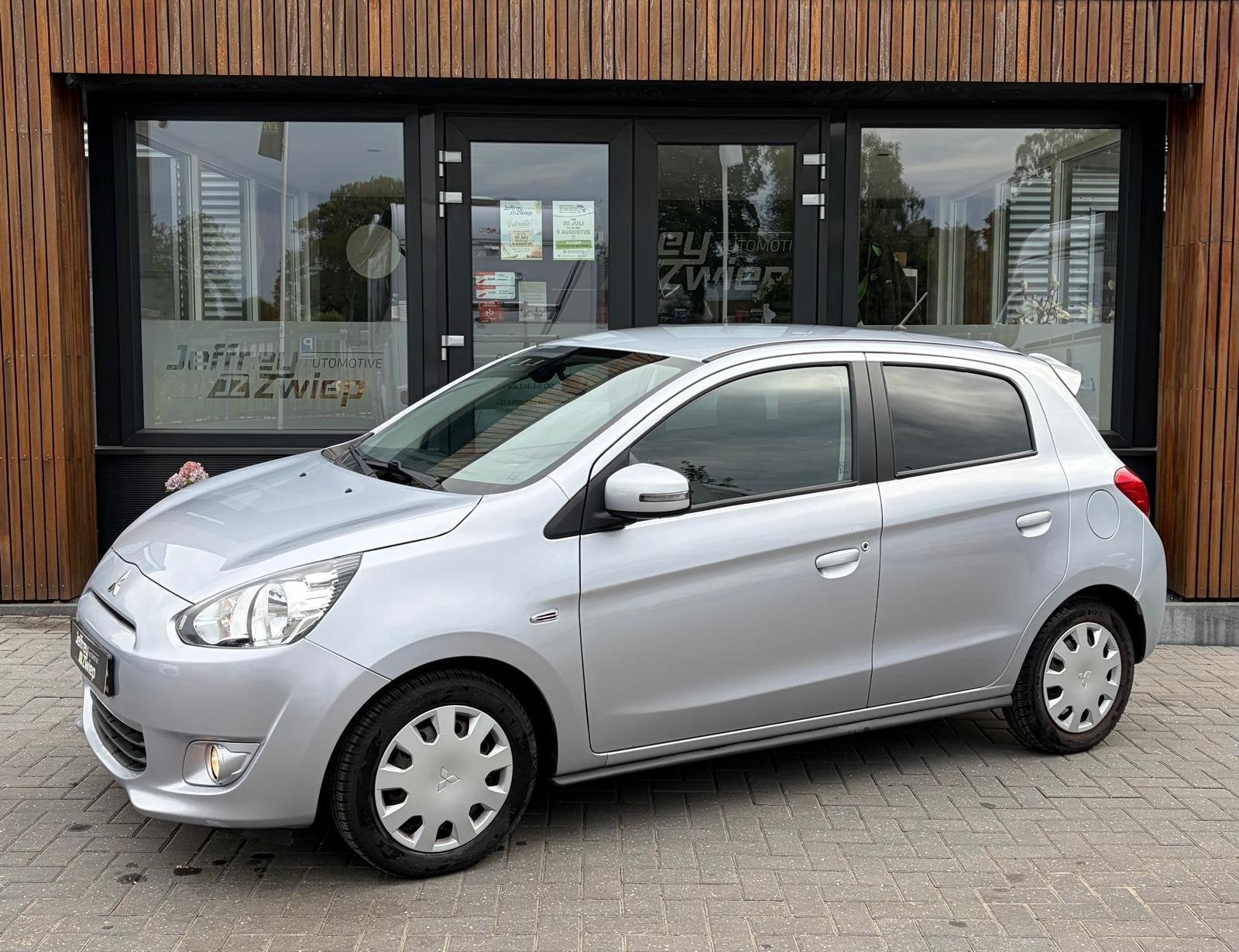 Mitsubishi Space Star 1.2 Intense automaat. keyless. stuurwi, Euro 5, Stof, Gebruikt, 200 kg