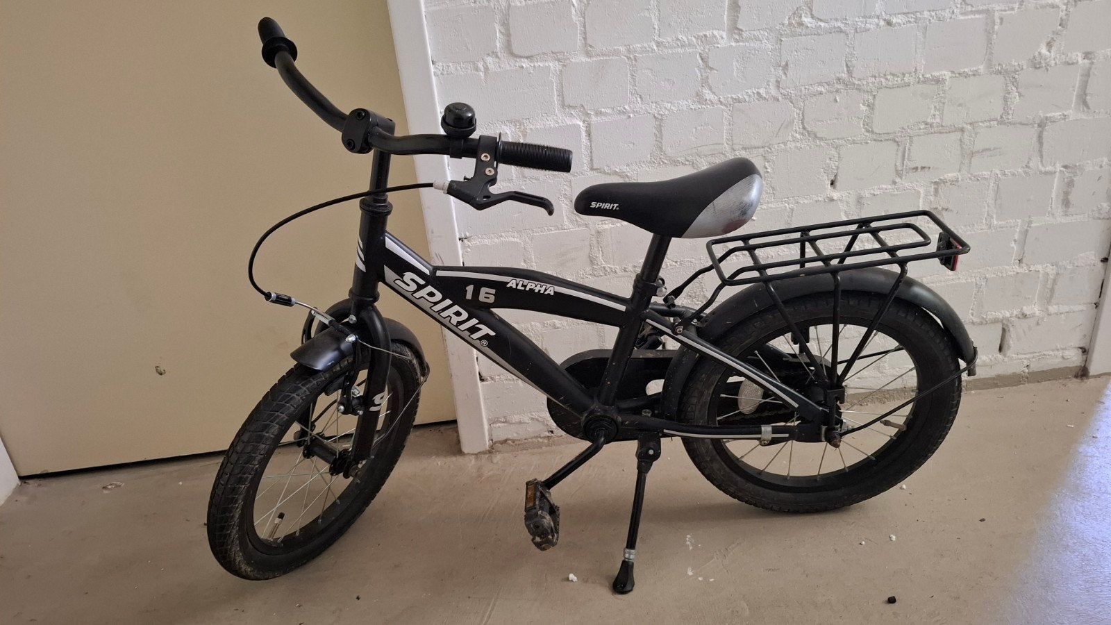 Spirit Alpha 16 inch kinderfiets - Zwart, Ophalen, Terugtraprem, Spirit, 16 tot 20 inch