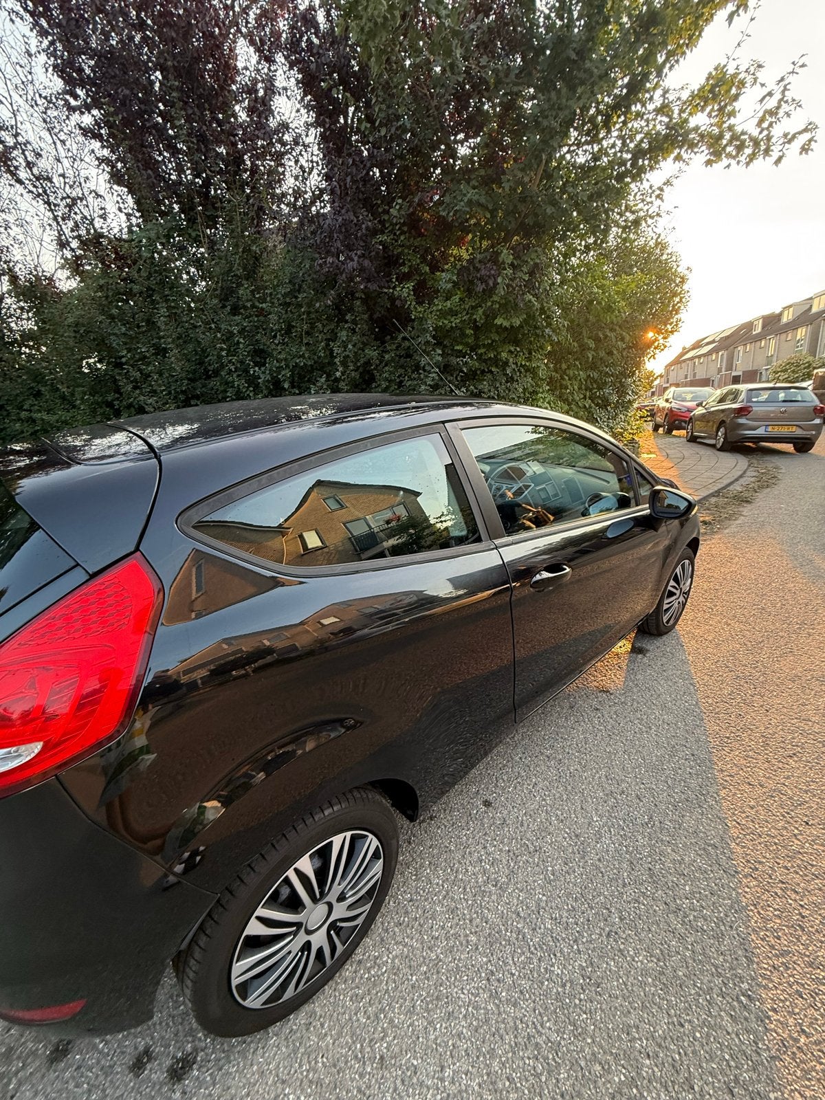 Ford Fiësta 1.25 44KW 3DR 2009 Zwart, Auto's, Voorwielaandrijving, 4 cilinders, Zwart, Origineel Nederlands