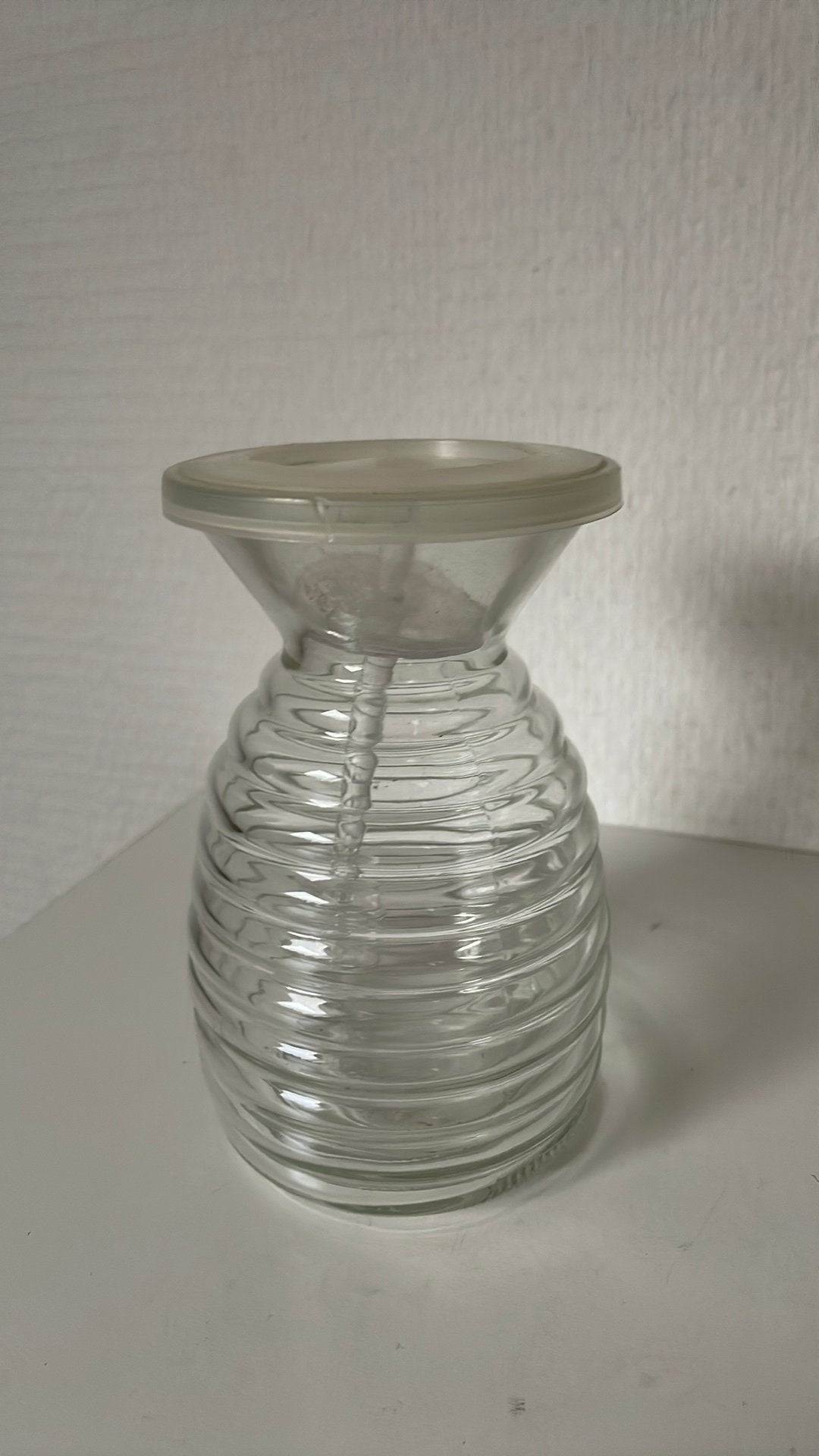 Gijs Bakker honingpot met dipper, Ophalen of Verzenden, 13 cm, Overige typen, Glas
