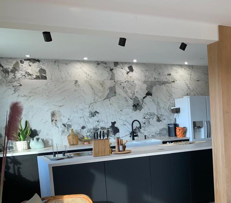 Imola Italiaanse Keramische Tegels 120x120=4,32m2, Ophalen, 60 cm of meer, Nieuw, 10 m² of meer