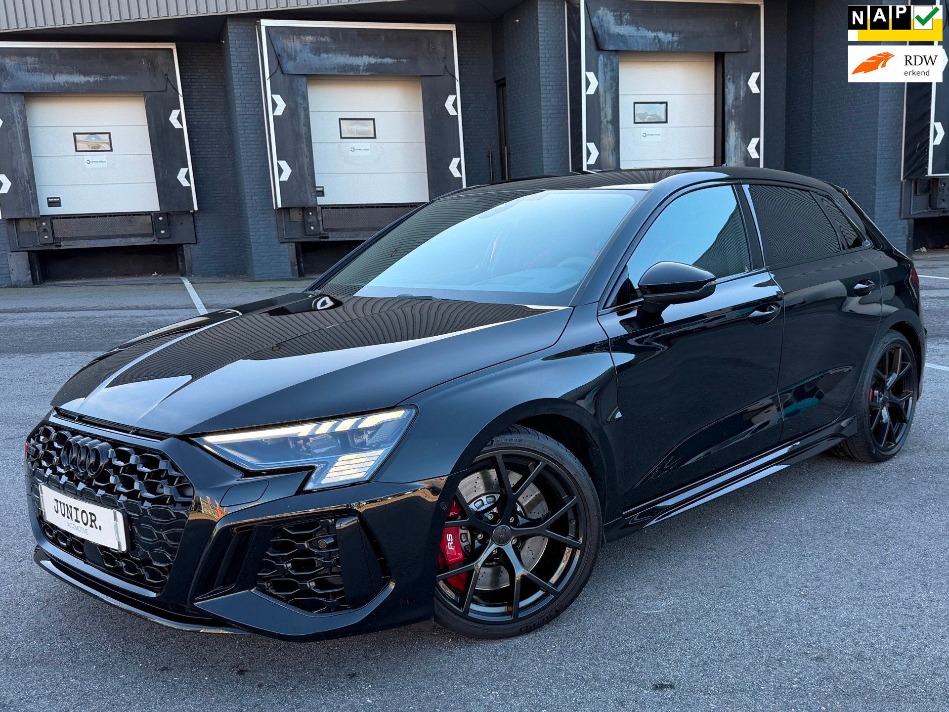 Audi A3 Sportback 2.5 TFSI RS 3 quattro DEALERONDERHOUDEN/OR, Auto's, Automaat, Dealer onderhouden, Gebruikt, RS3