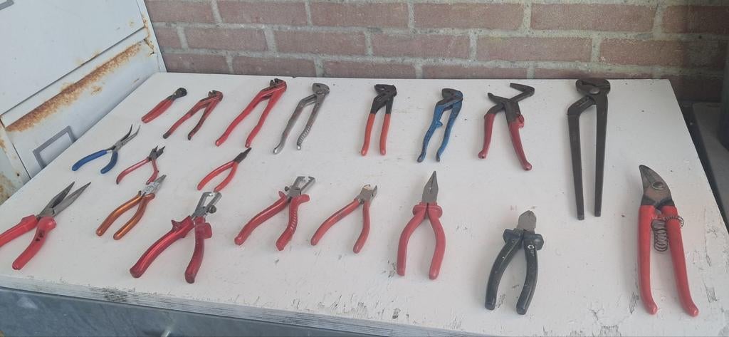 Waterpomp tangen  Bahco Knipex Gedore  VBW  Facom, Doe-het-zelf en Verbouw, Gereedschap | Handgereedschap, Ophalen of Verzenden