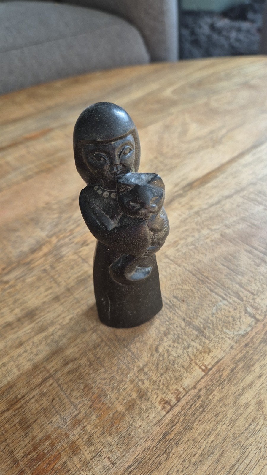Massief Speksteen Beeldje Vrouw met Kat - Handgesneden, Ophalen of Verzenden