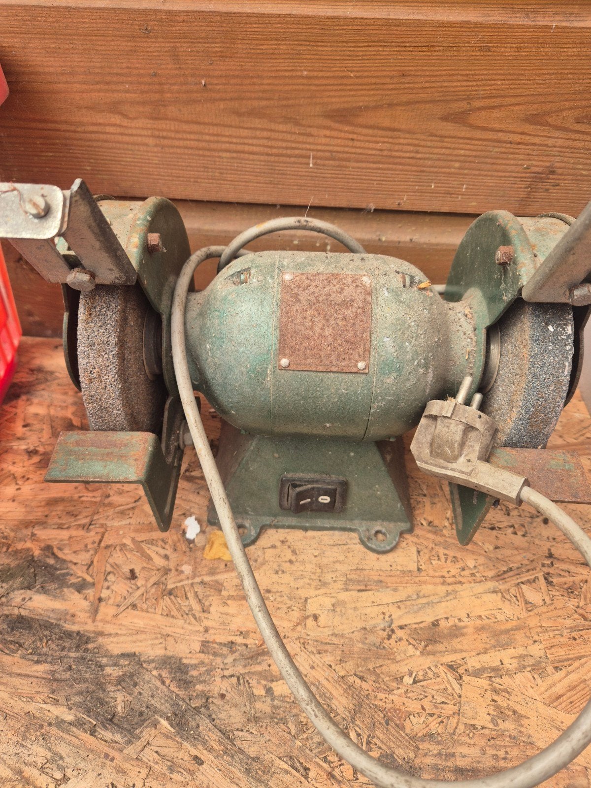 Tafel slijpmachin, Doe-het-zelf en Verbouw, Gereedschap | Slijpmachines, Ophalen of Verzenden, Minder dan 700 watt, Werkbankslijpmachine