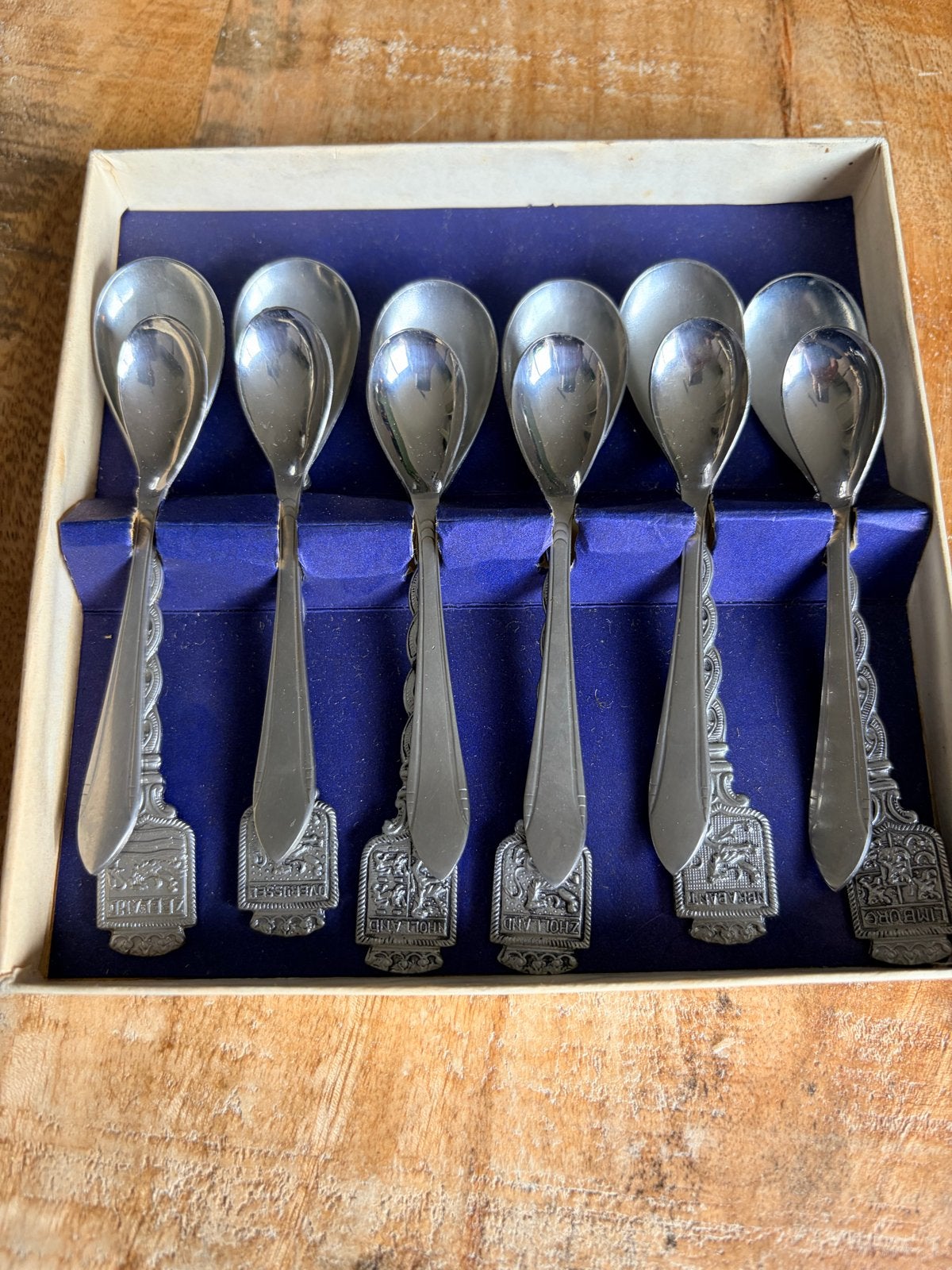 Set van 12 vintage lepeltjes, Pako Meta, Nederland provincie, Ophalen of Verzenden