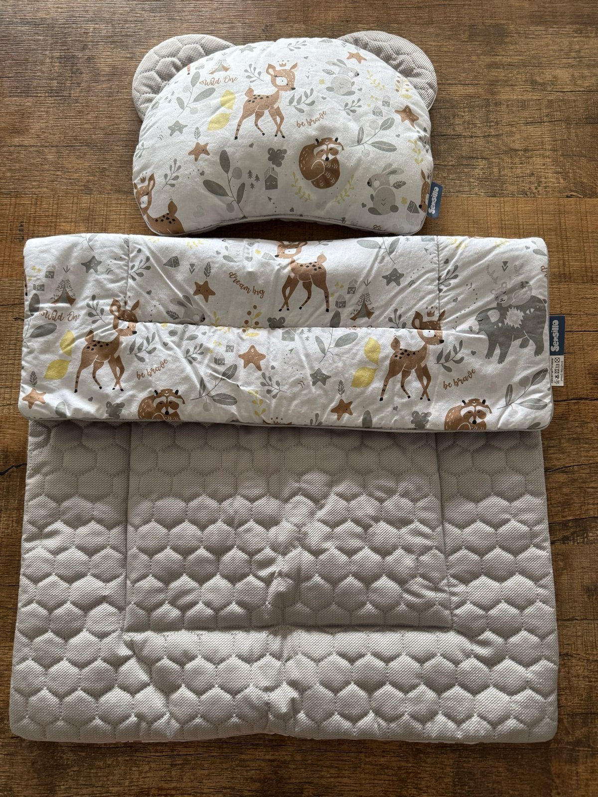 babykussen en deken set met bosdiertjes print, Kinderen en Baby's, Dekens, Slaapzakjes en Inbakerproducten, Nieuw, Deken, Grijs