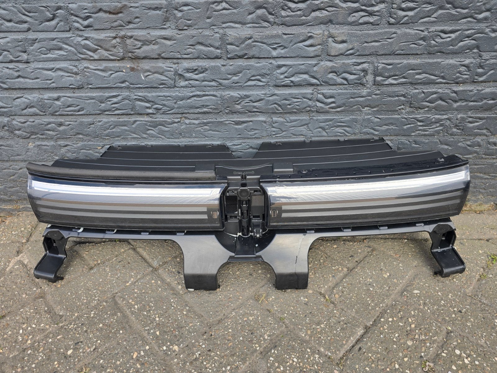 Grille + ledver. VW Tiguan 571 bj 2024-heden, Auto-onderdelen, Gebruikt, Wolfsburg, Ophalen of Verzenden, Excellence