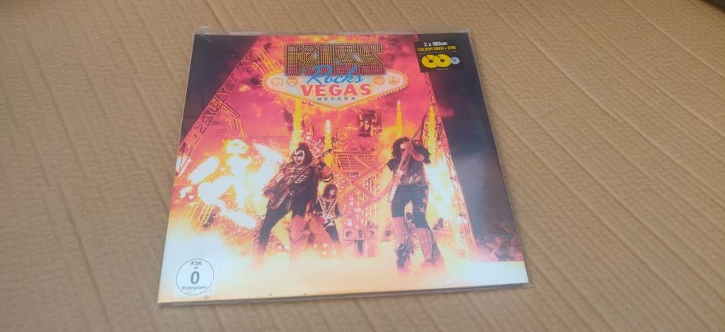 Kiss lp rock in Vegas 2 lp+ dvd Mei opruiming, Cd's en Dvd's, Vinyl | Hardrock en Metal, Ophalen of Verzenden, Zo goed als nieuw