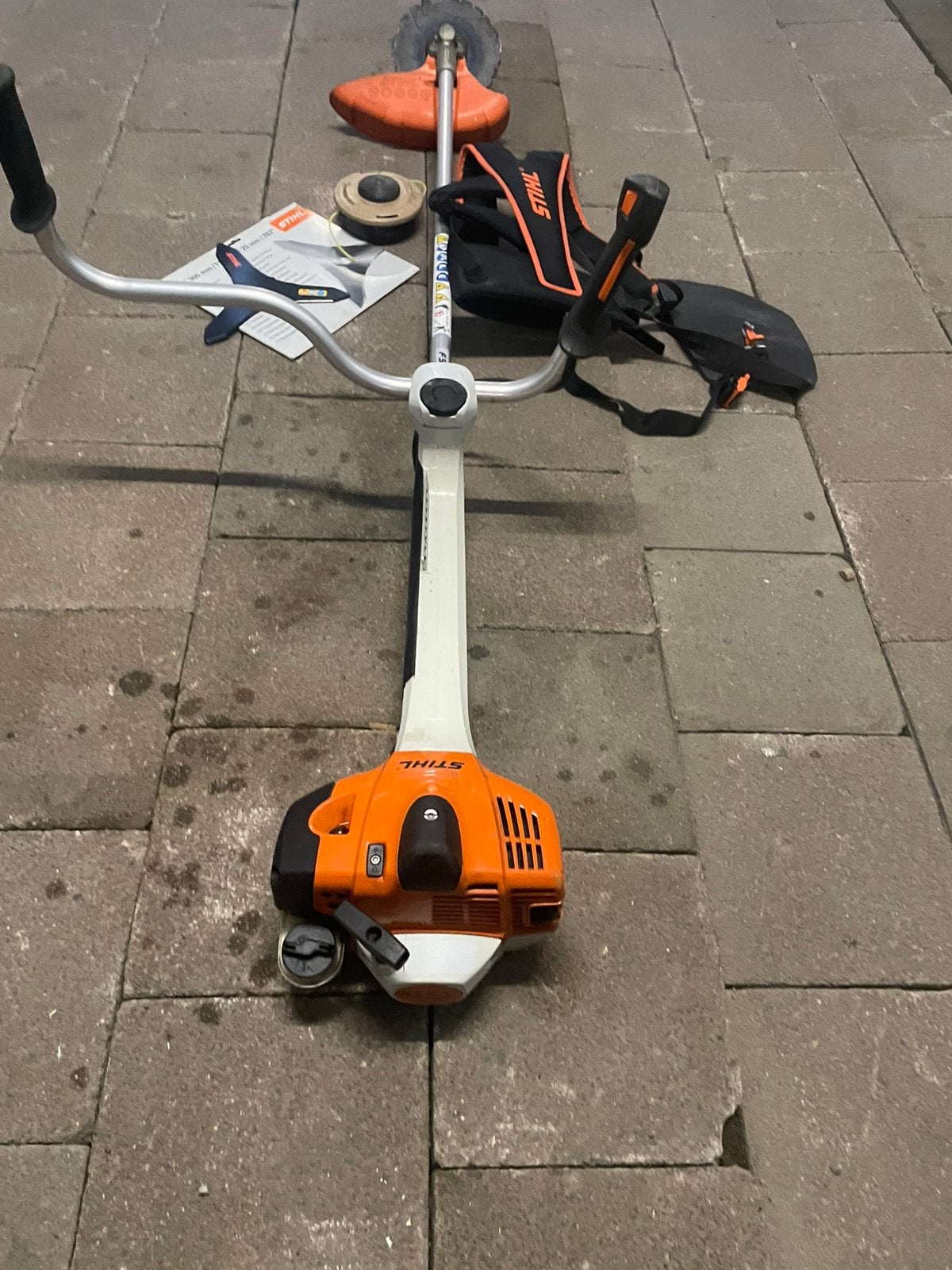 Stihl bosmaaier FS 410, Ophalen, Gebruikt, Benzine