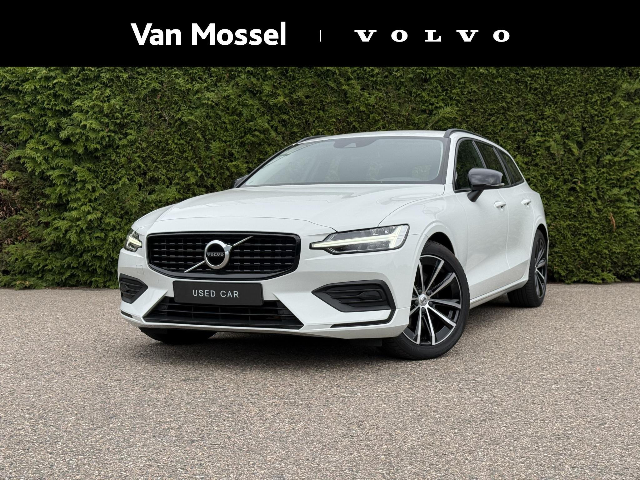 Volvo V60 B3 Momentum Advantage | Blis | Parkeer sensoren |