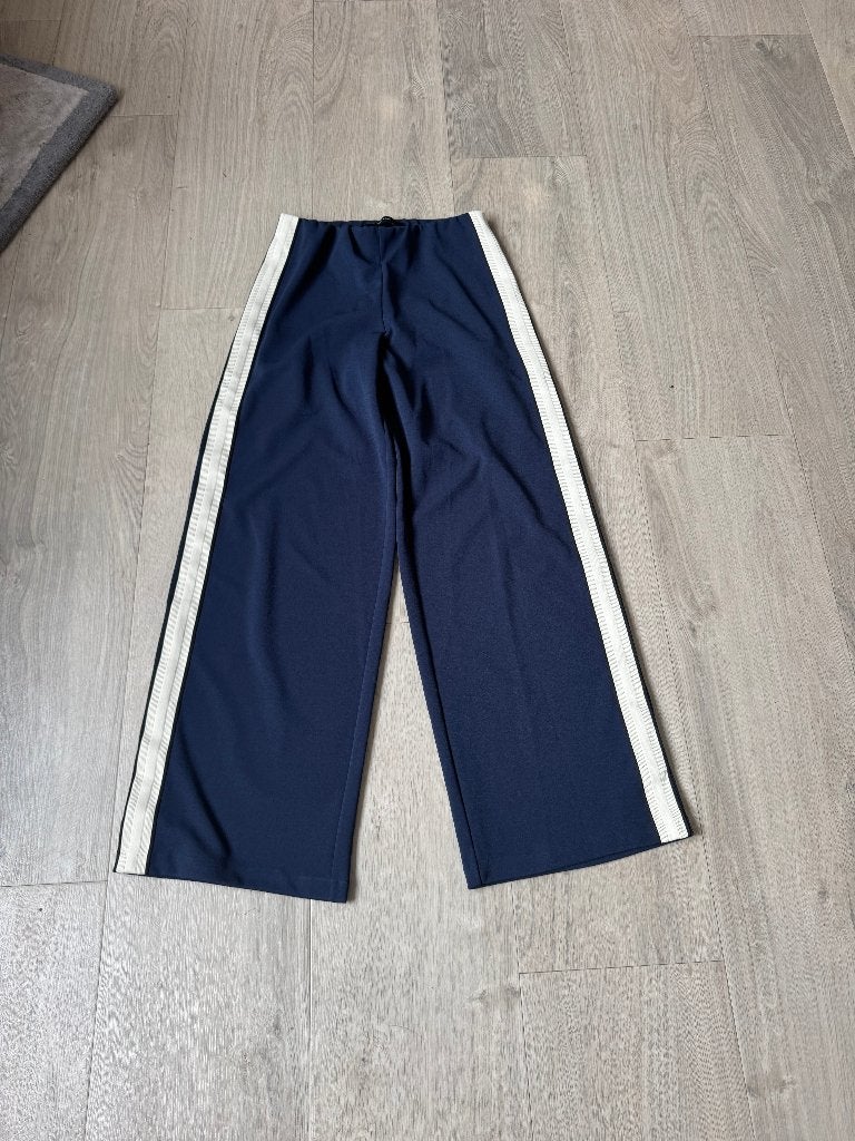 VERO MODA wijde broek blauw / beige nieuwstaat maat XS ZH, Kleding | Dames, Broeken en Pantalons, Blauw, Vero Moda, Ophalen of Verzenden