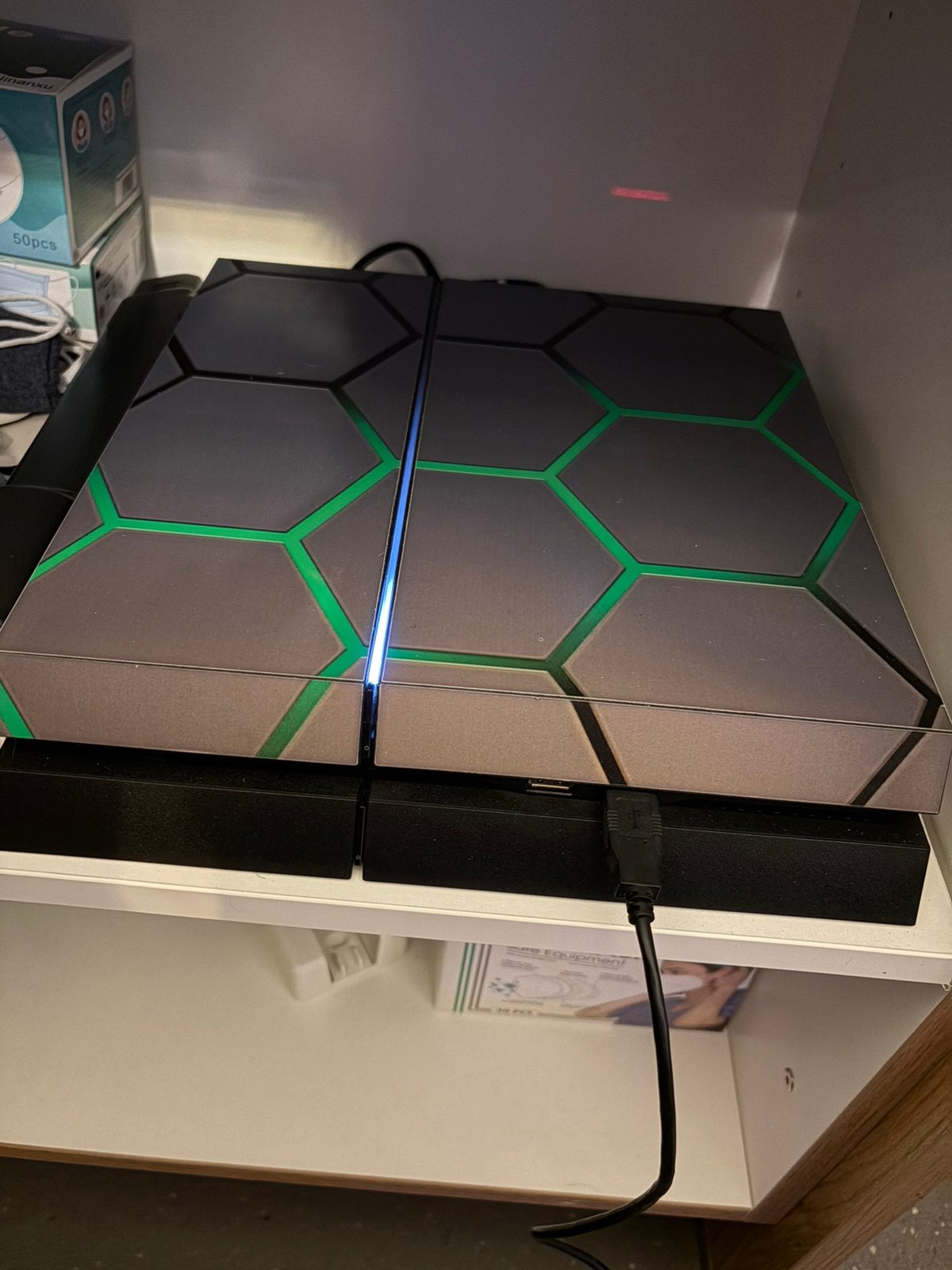Playstation 4 + 2 controllers + 4 cd-games, Spelcomputers en Games, Ophalen, Met 2 controllers, Original, Gebruikt