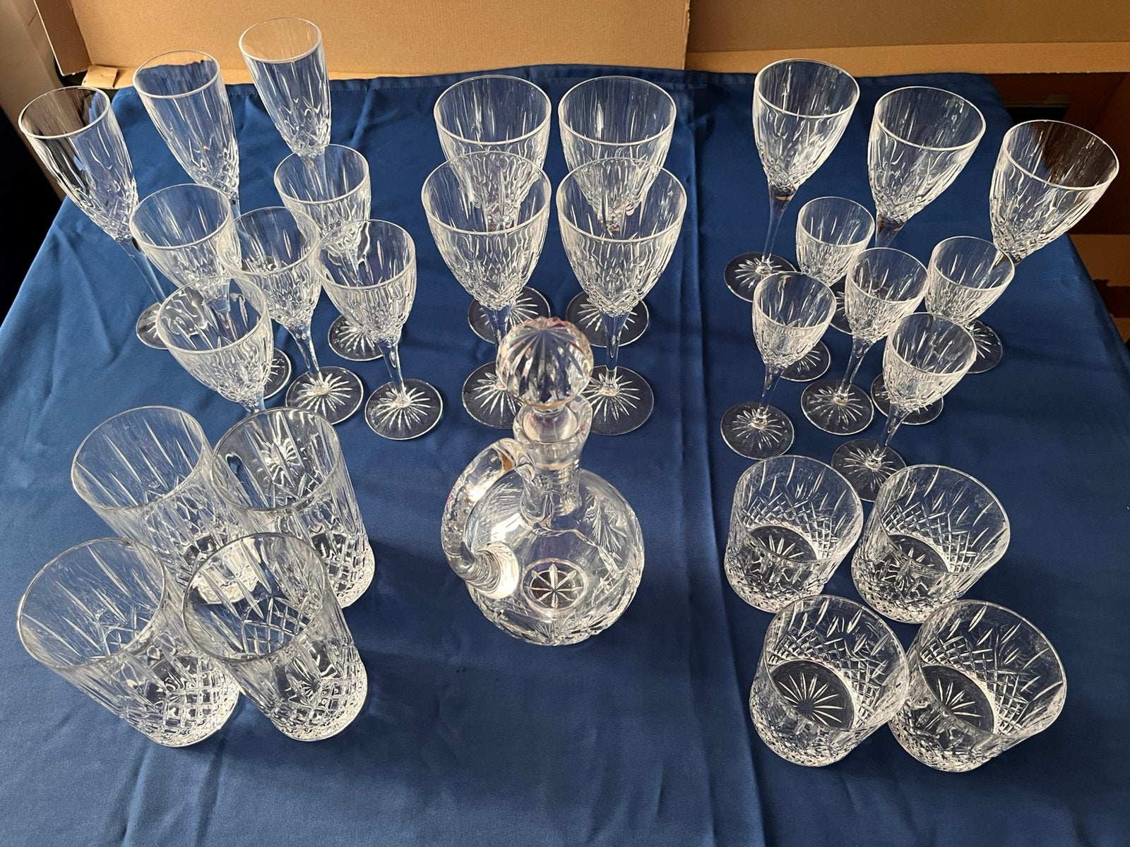 Prachtige kristallen glazenset + karaf (29-delig), Antiek en Kunst, Ophalen