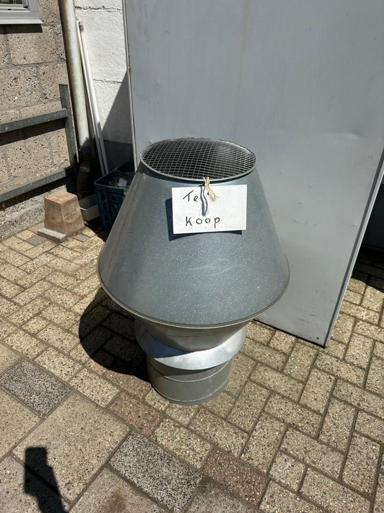 Metalen afzuigkap/ventilator voor buiten, Ophalen, Gebruikt, Ventilator en Afzuiger