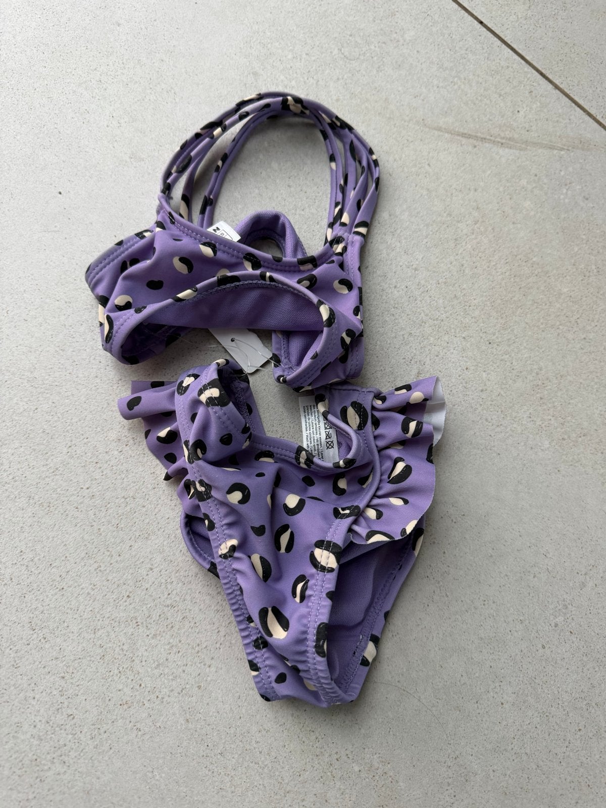Leuke paarse bikini met luipaardprint, maat 92, Ophalen of Verzenden, Zo goed als nieuw, Meisje, Bikini
