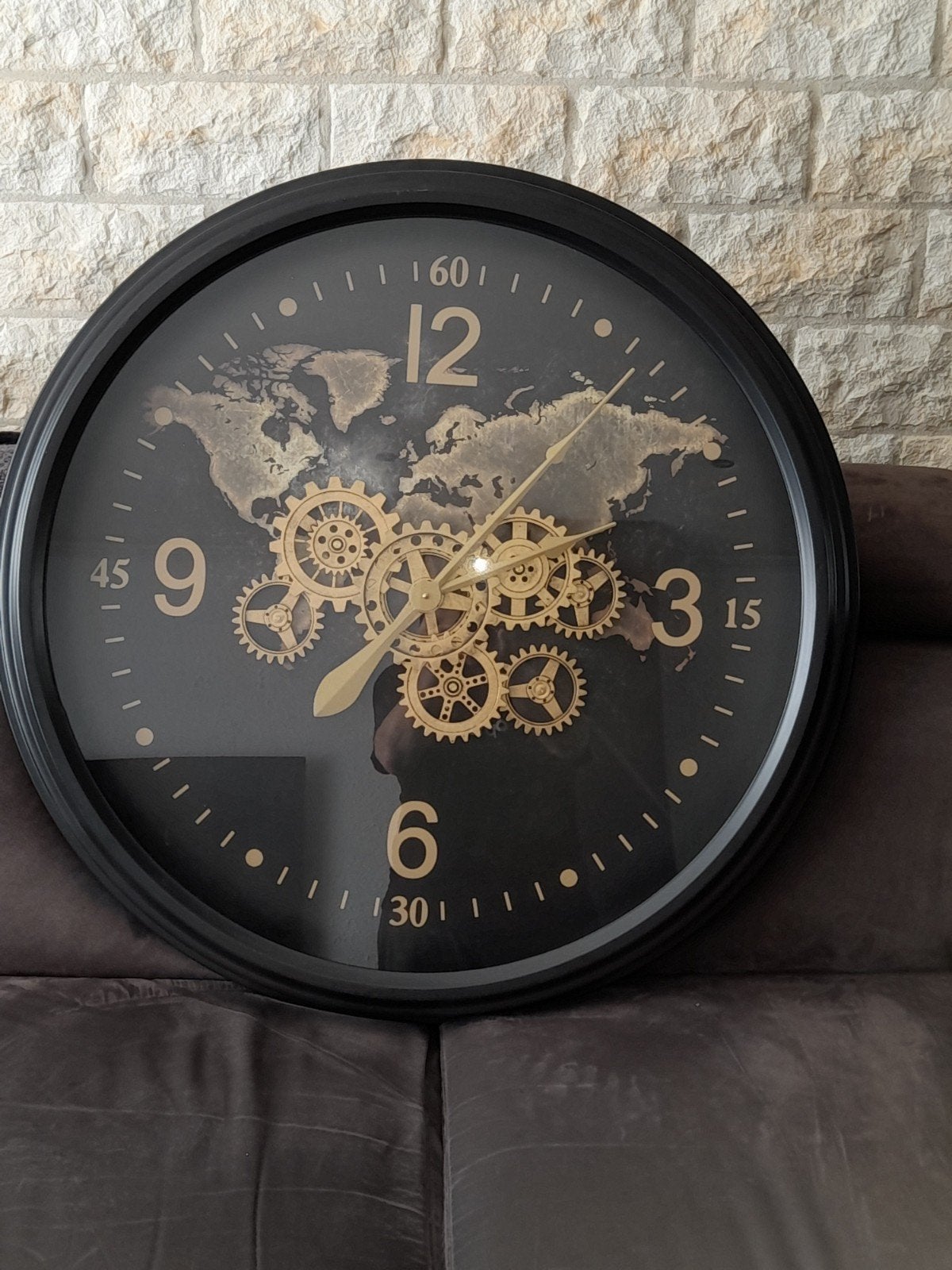 Grote Wandklok Wereldkaart Tandwielen - 85 cm, Ophalen, Zo goed als nieuw, Analoog, Wandklok