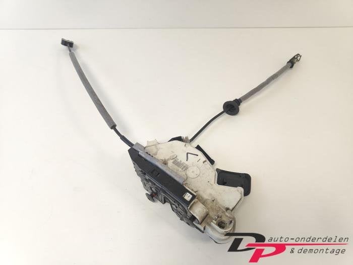 Deurslot Mechaniek 4Deurs links-voor van een Volkswagen Polo, Gebruikt, -, Volkswagen, -