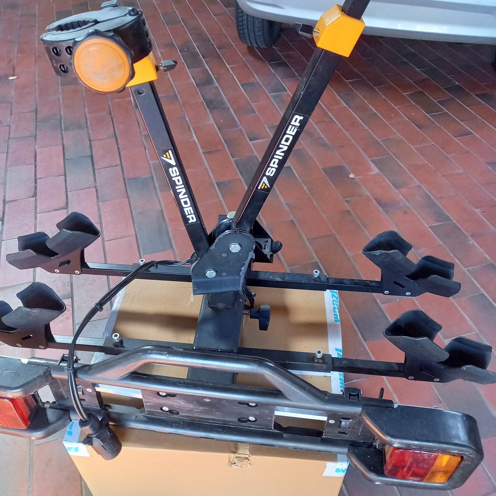 Spinder Hawk Trekhaakdrager - 2 fietsen, Auto diversen, Fietsendragers, Ophalen, 2 fietsen, Gebruikt, Trekhaakdrager