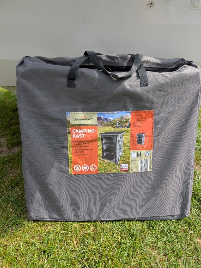 Camping kast - Nette staat, twee seizoenen gebruikt, Caravans en Kamperen, Kampeermeubelen, Gebruikt, Campingkast, Ophalen