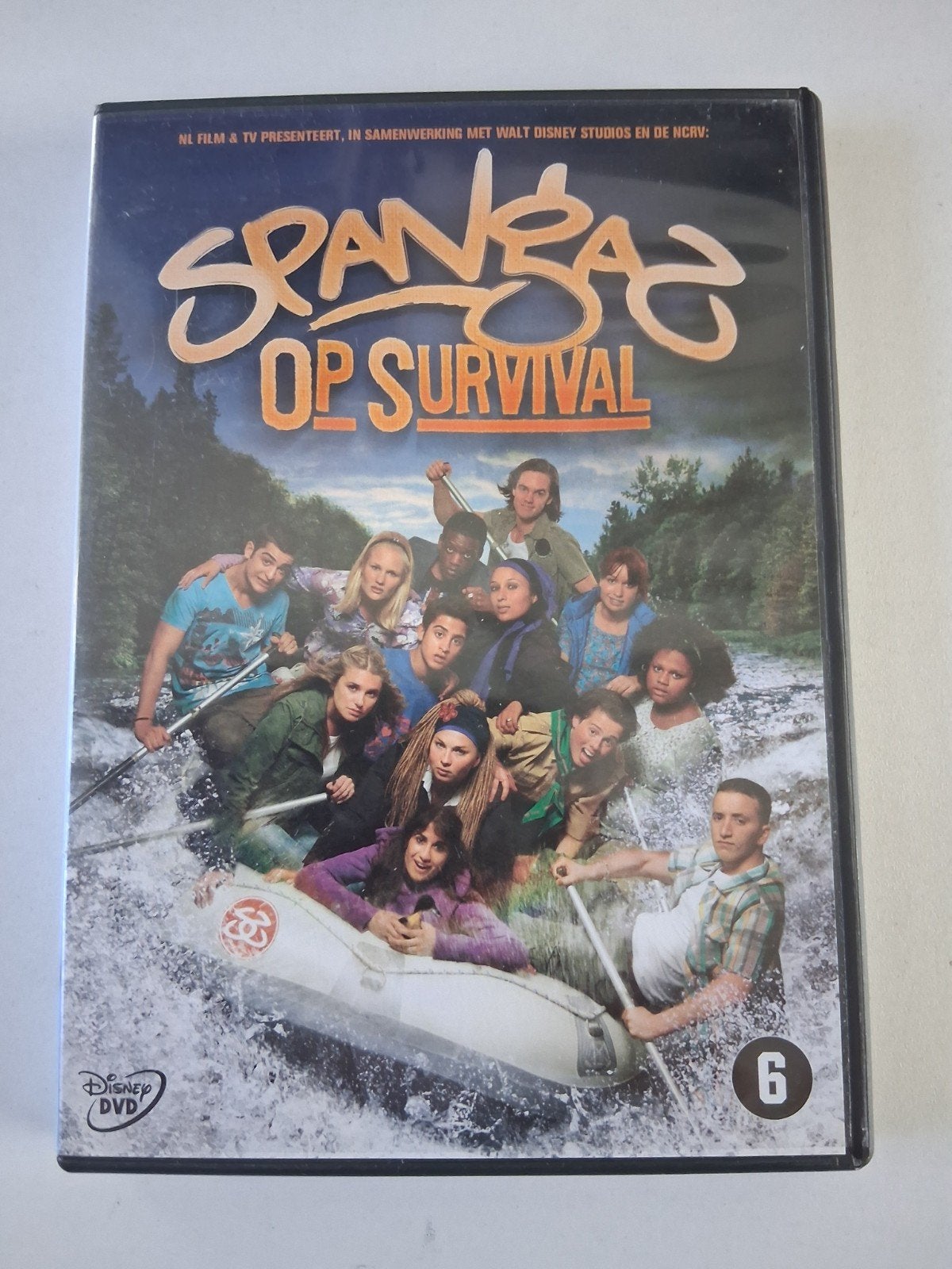 Spangaz op survival, Vanaf 12 jaar, Ophalen of Verzenden, Zo goed als nieuw