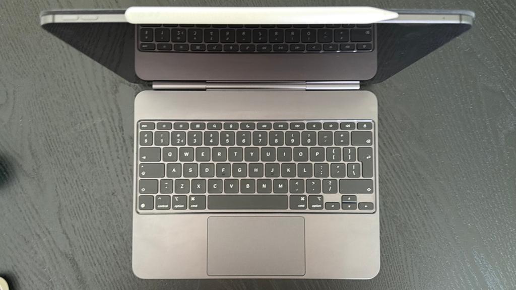 iPad m4 13” 512GB met wifi en cellular (5g), 13 inch of meer, Zwart, Ophalen of Verzenden, Zo goed als nieuw