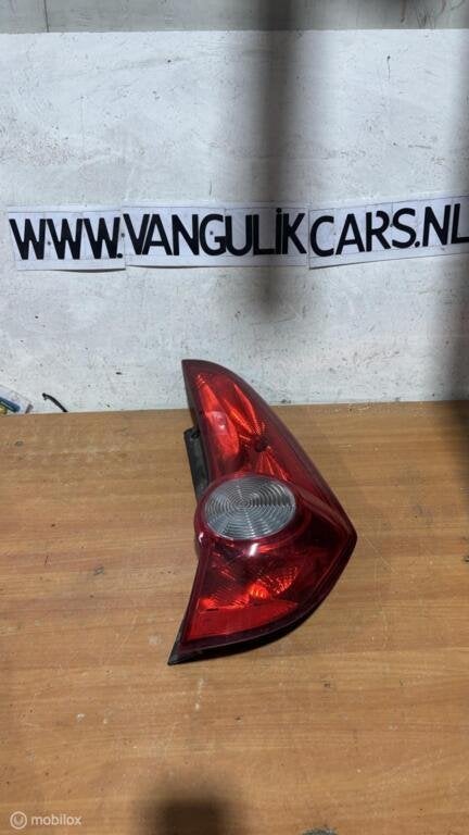 Achterlicht rechts Opel Agila B ('08-'15), Gebruikt, Opel, Ophalen of Verzenden, Opel