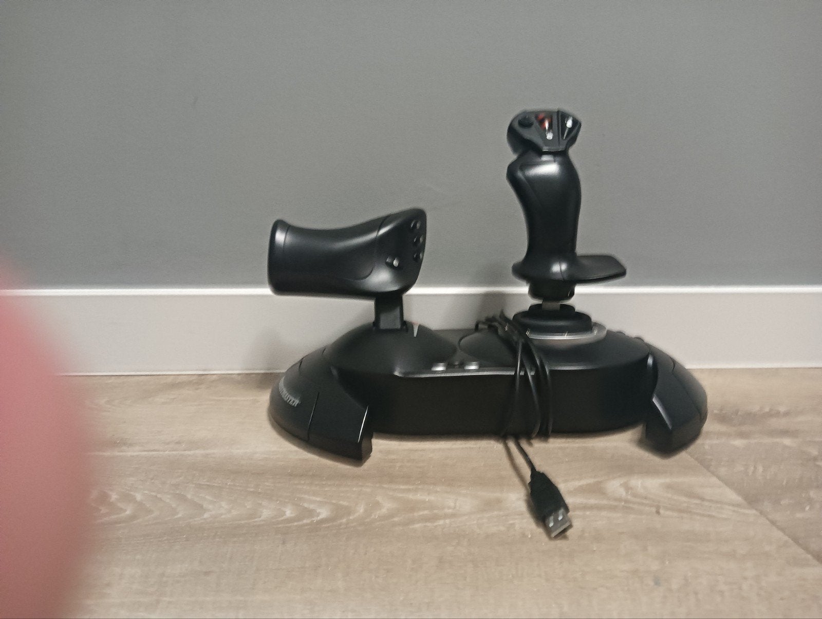 Thrustmaster T-Flight HOTAS One Joystick, Spelcomputers en Games, Ophalen of Verzenden, Overige merken, Zo goed als nieuw