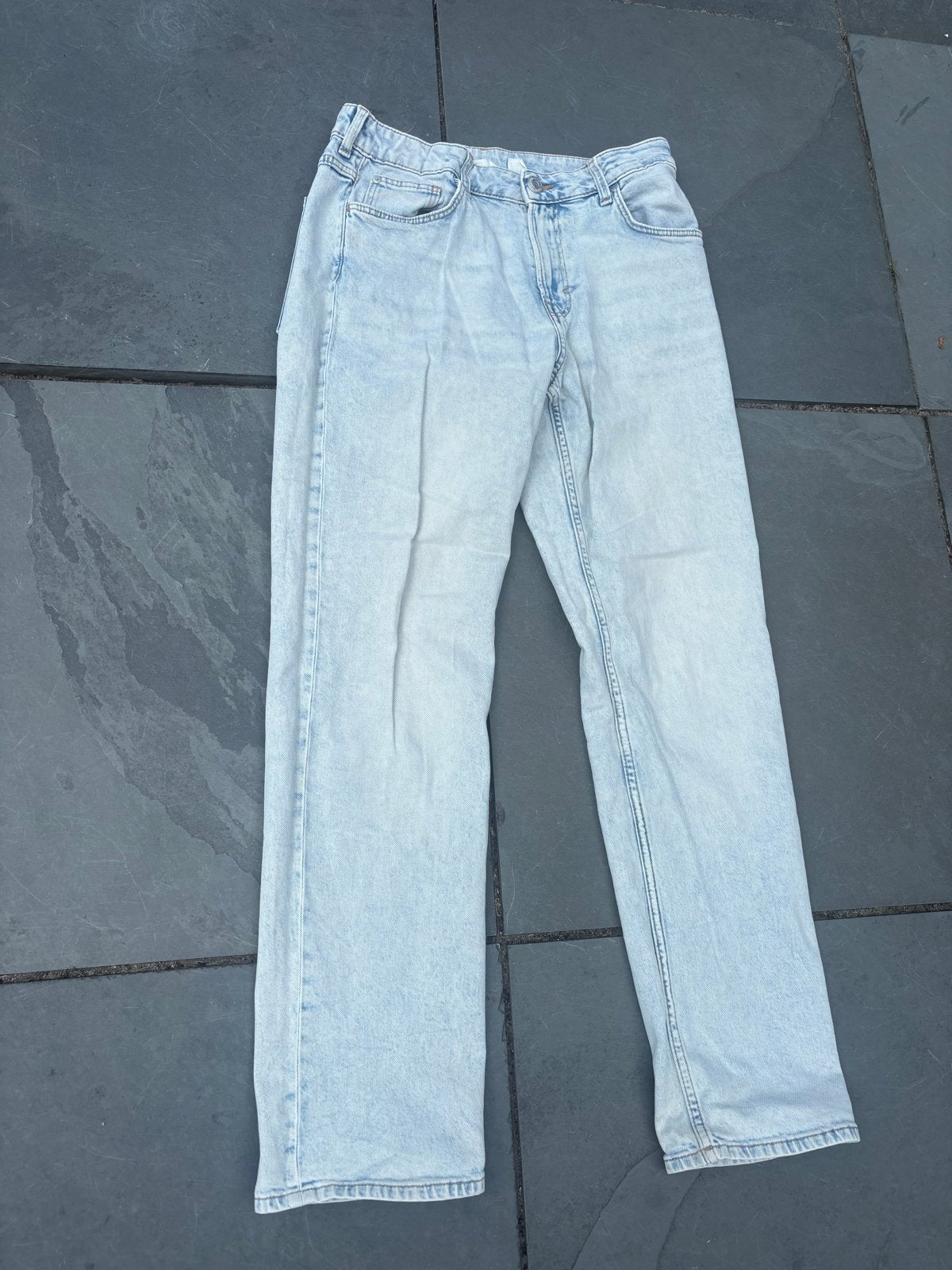 H&M Relaxed tapered Fit Jeans Lichtblauw Maat 164 Kinderen, Kinderen en Baby's, Kinderkleding | Maat 164, Ophalen, Zo goed als nieuw