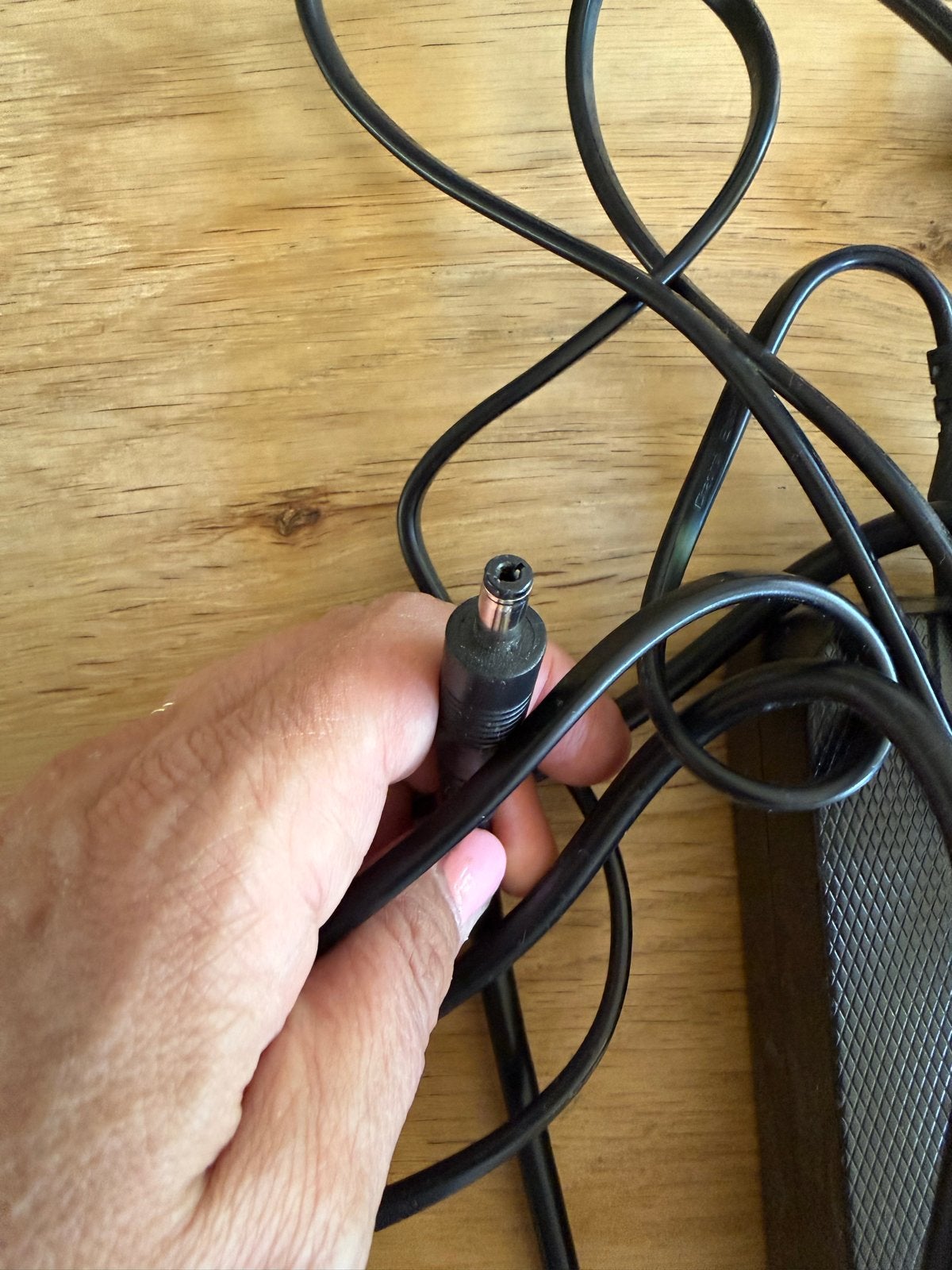MDA Li-ion Acculader voor elektrische fiets 42V 3.0A, Ophalen of Verzenden, Zo goed als nieuw