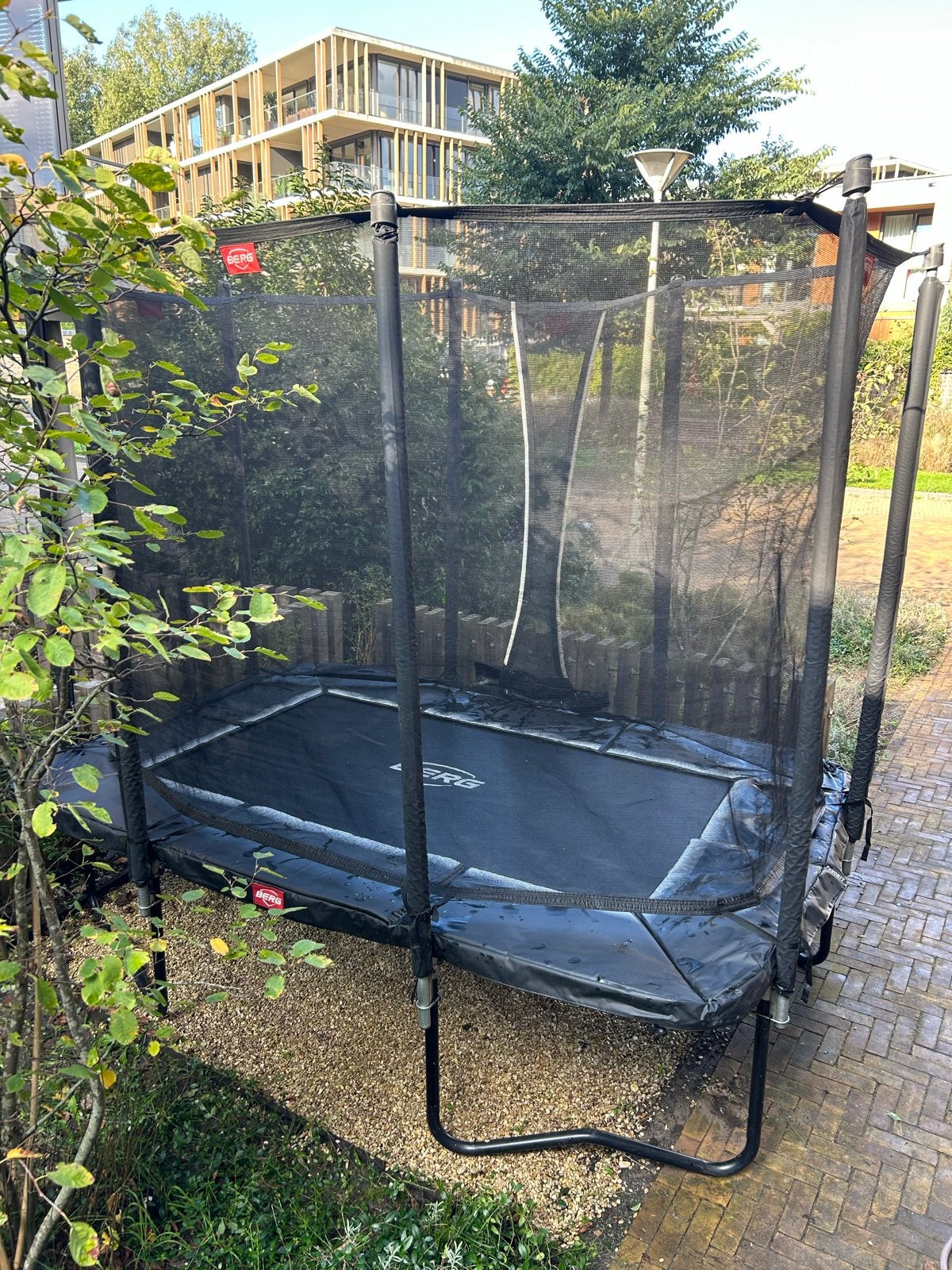 BERG Ultim Favorit Regular 280 trampoline + Safety Net Comfo, Ophalen, Zo goed als nieuw