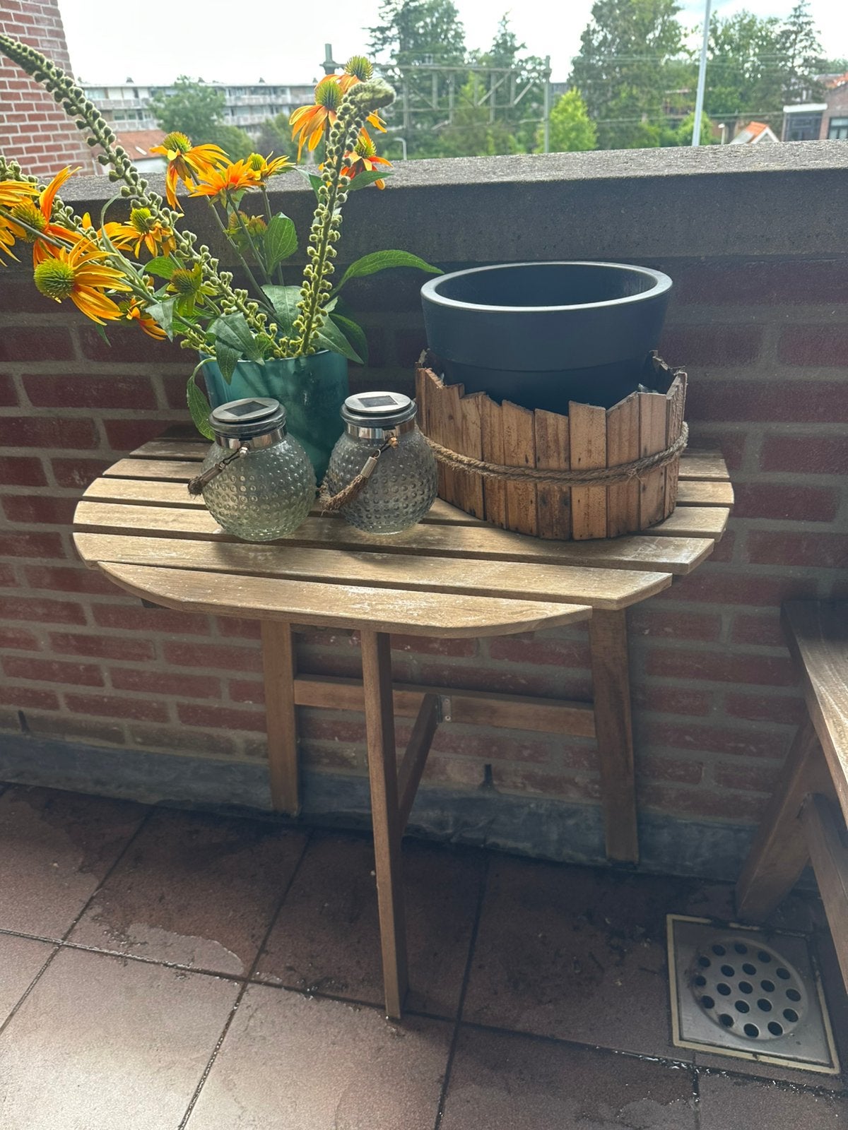 Inklap tafeltje ideaal voor op een klein balkon, Tuin en Terras, Tuintafels, Ophalen, Gebruikt, Rond, Hout