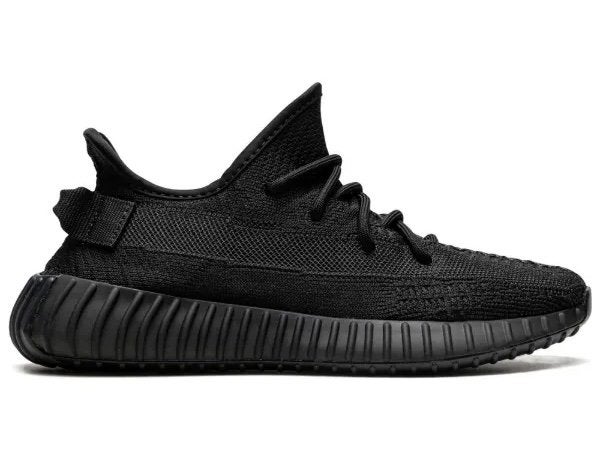 Yeezy Boost 350 V2 Onyx maat 39 1/3, Ophalen of Verzenden, Nieuw, Zwart