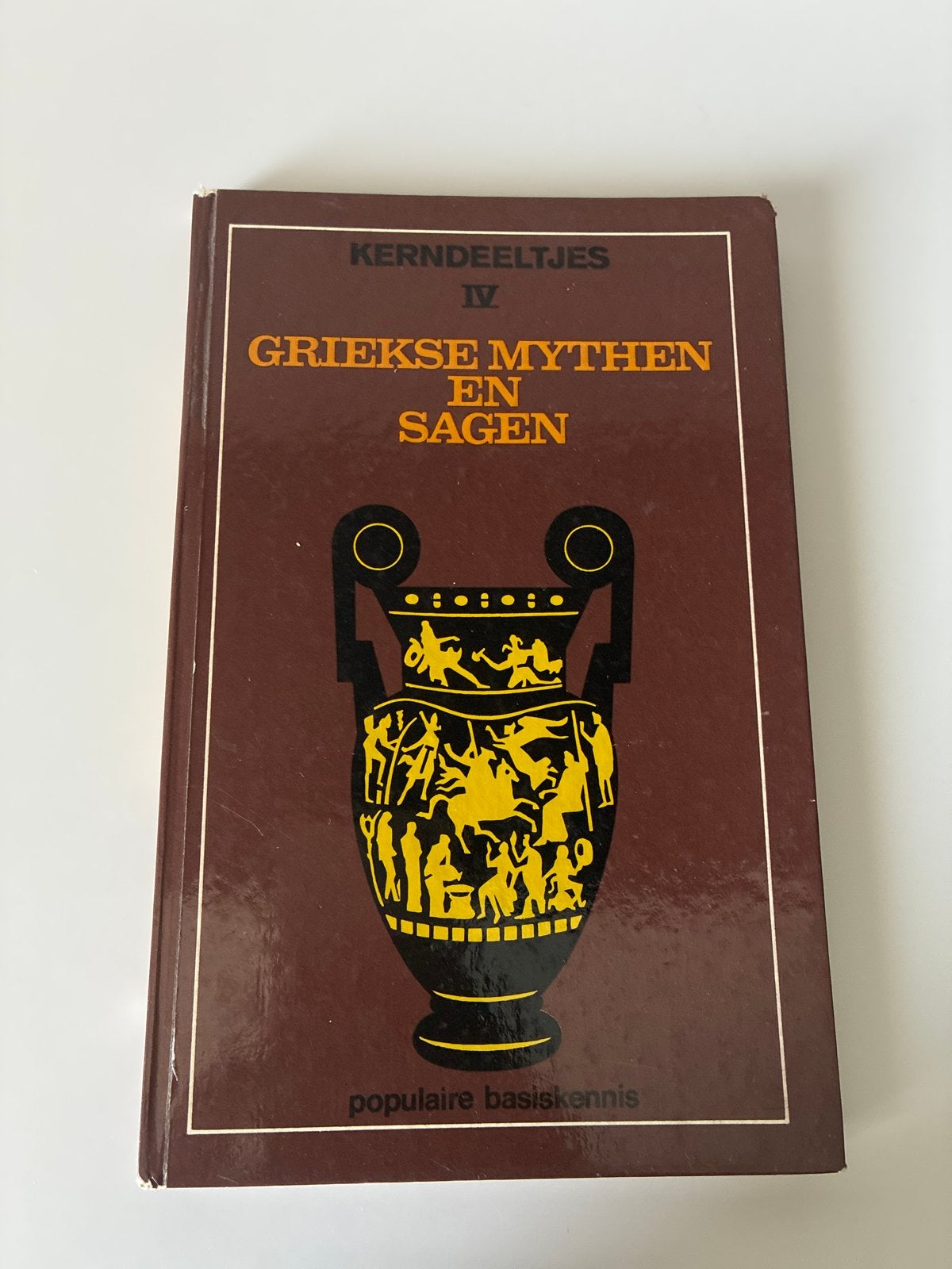 Griekse Mythen en Sagen - Kerndeeltjes IV, Boeken, Ophalen of Verzenden, Gelezen, Nederland