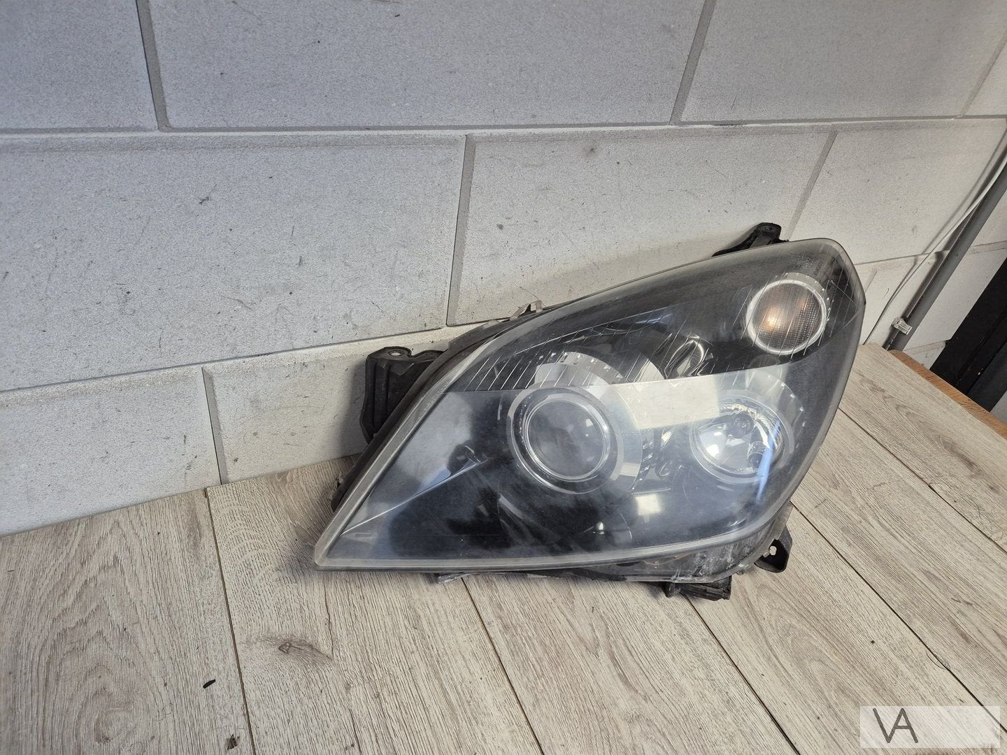 Opel Astra H 2004 - 2010 koplamp XENON met bochtlicht €150, Gebruikt, -, -, Opel