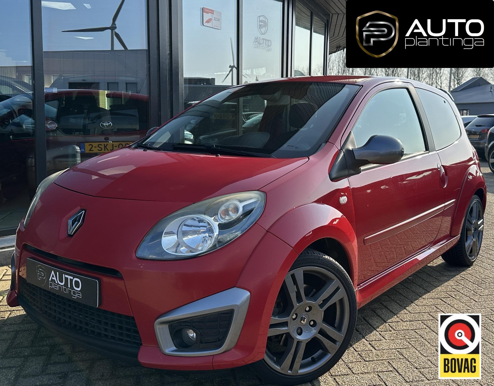 Renault Twingo 1.6 16V RS 131PK | Nette Staat | 10 Jaar in B, Auto's, Voorwielaandrijving, 4 cilinders, 4 stoelen, Bedrijf