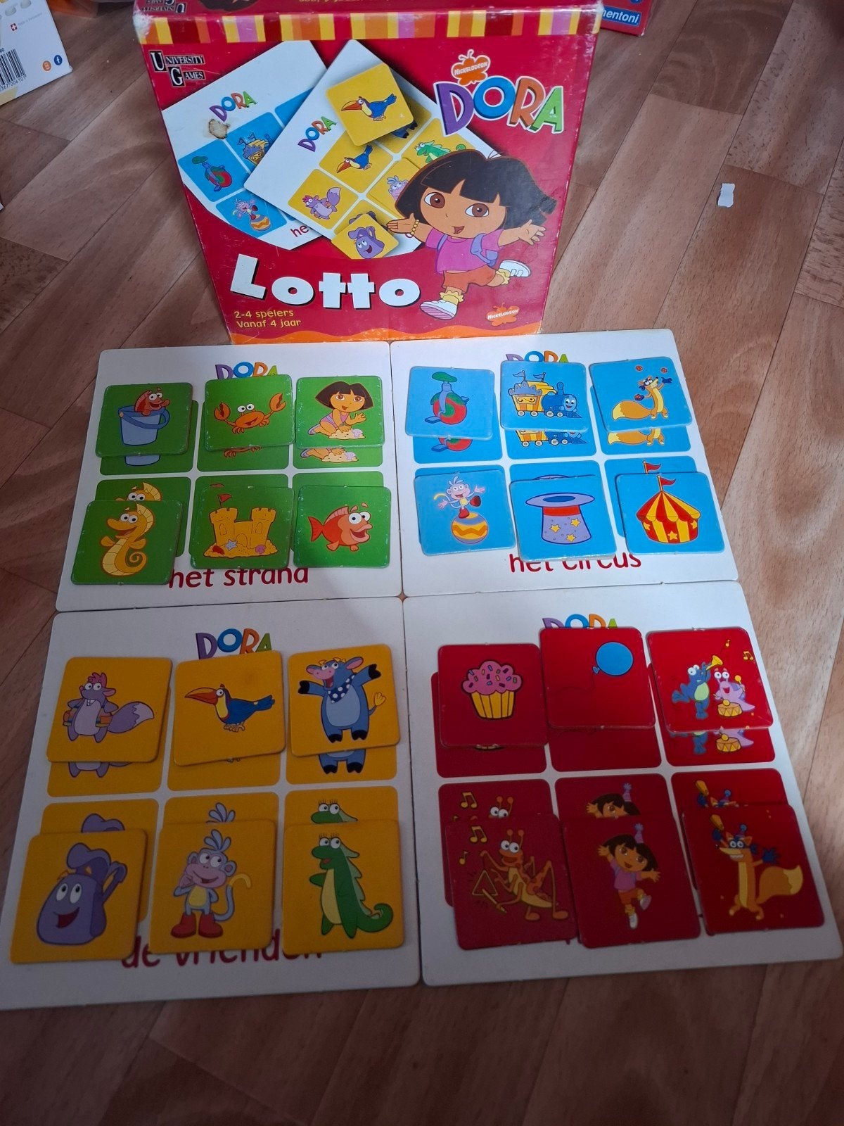 Dora Lotto Gezelschapsspel voor Kinderen, Drie of vier spelers, Ophalen of Verzenden, Gebruikt, Clementoni
