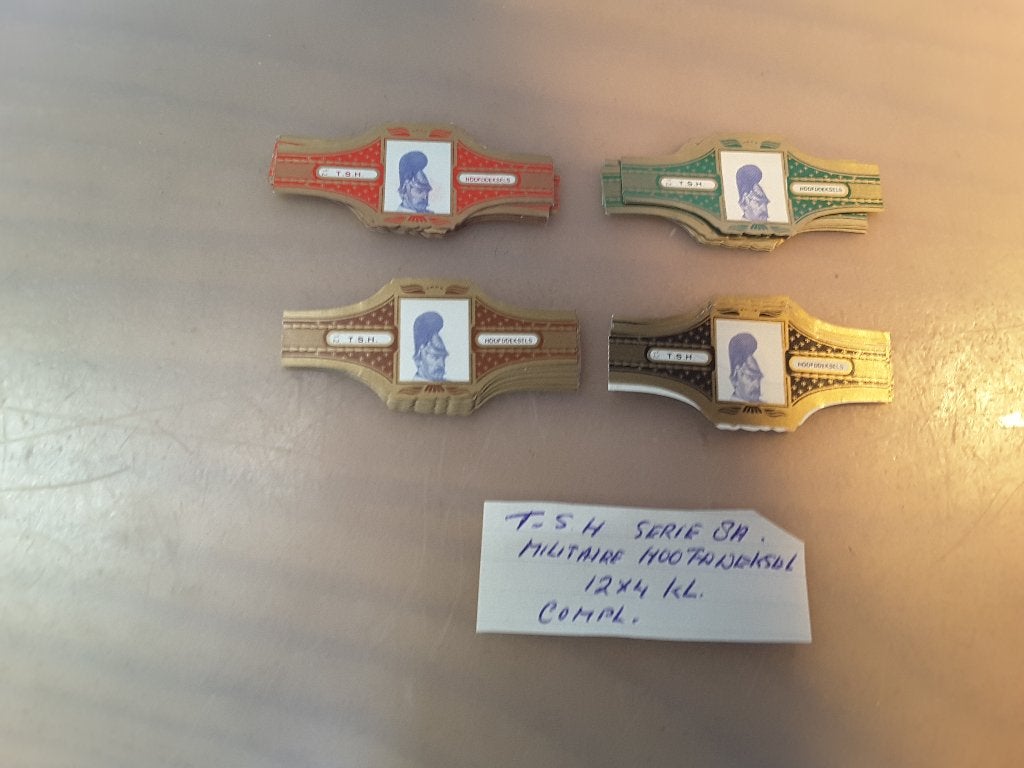 Sigarenbandjes TSH serie 8a militaire hoofddeksels, Ophalen of Verzenden, Nieuw, Sigarenbandjes