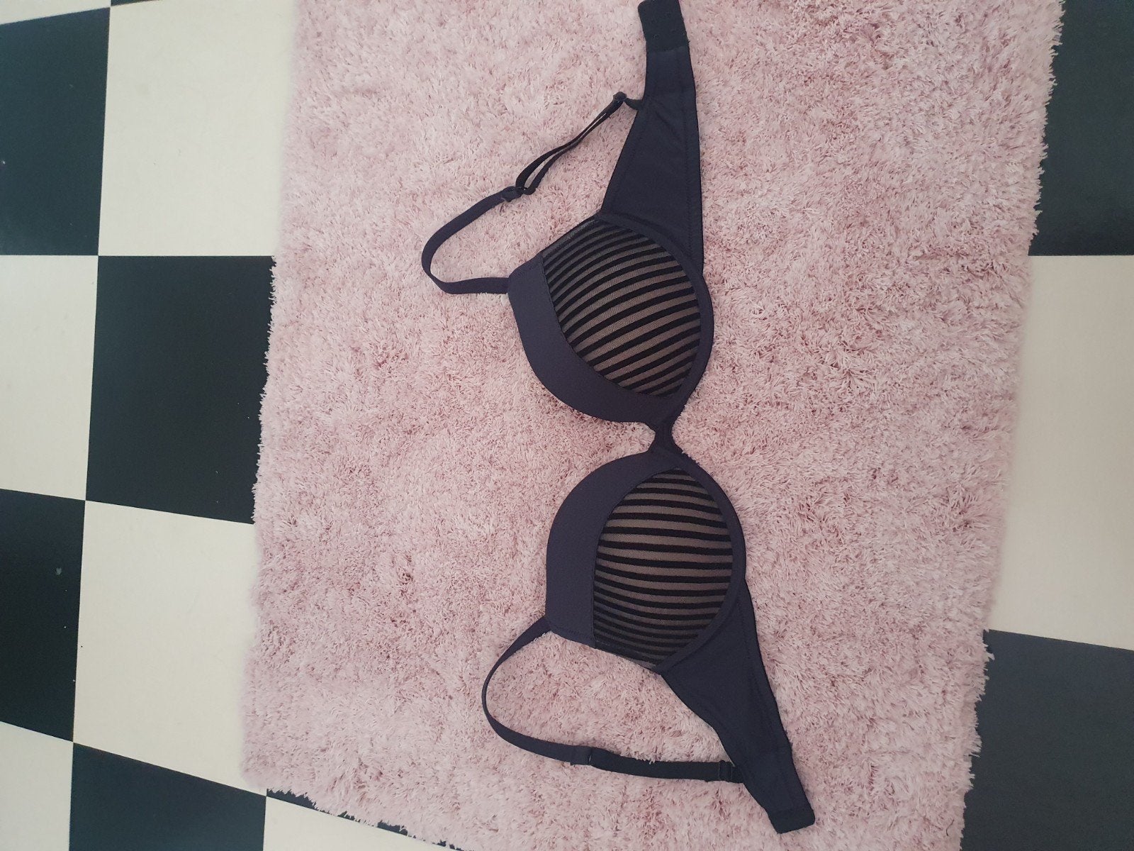 BH Hunkemöller 75D Zwart. Met beugel., Hunkemöller, Ophalen of Verzenden, Zwart, BH
