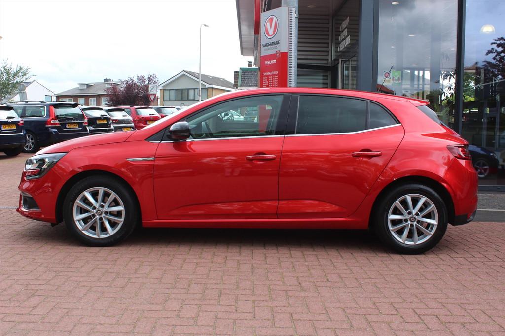 RENAULT Mégane Hatchback TCe Aut. 1.2 *Limited* | Door Ons, Automaat, Stof, Gebruikt, 4 cilinders